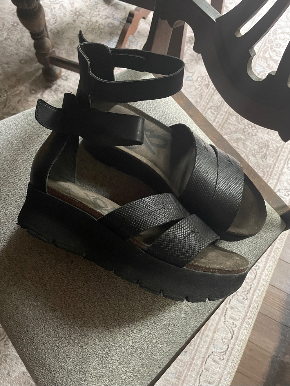 Women’s Black OTBT Montauk Platform Ankle-Strap Sandals